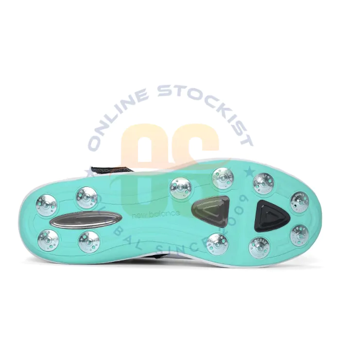 New balance 4040 cricket 2024 shoes